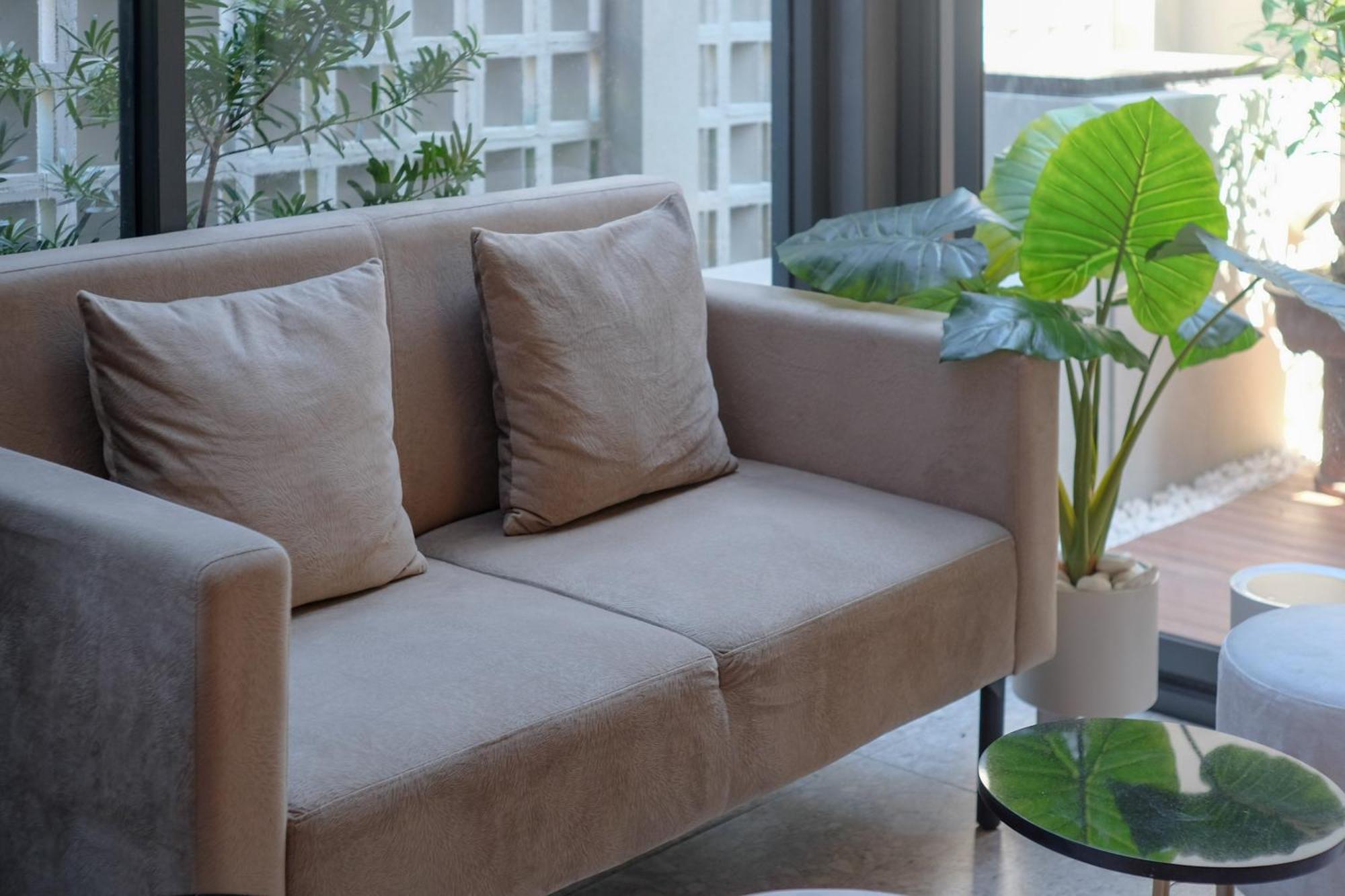 Sans Hotel Rg Living Jogja By Reddoorz Pakualaman エクステリア 写真