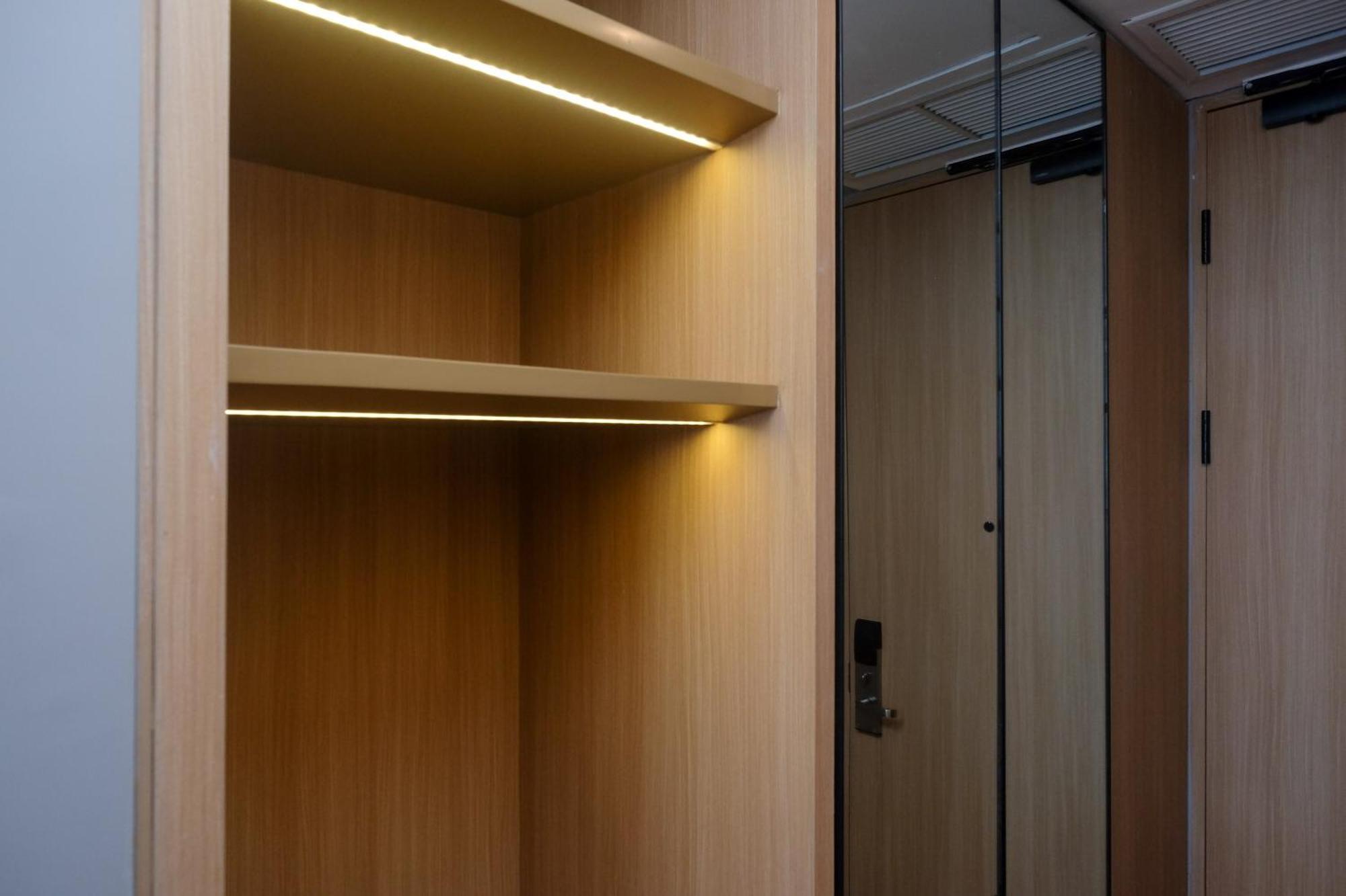 Sans Hotel Rg Living Jogja By Reddoorz Pakualaman エクステリア 写真